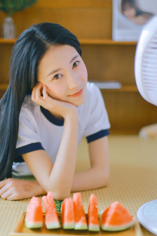 小岛みなみ